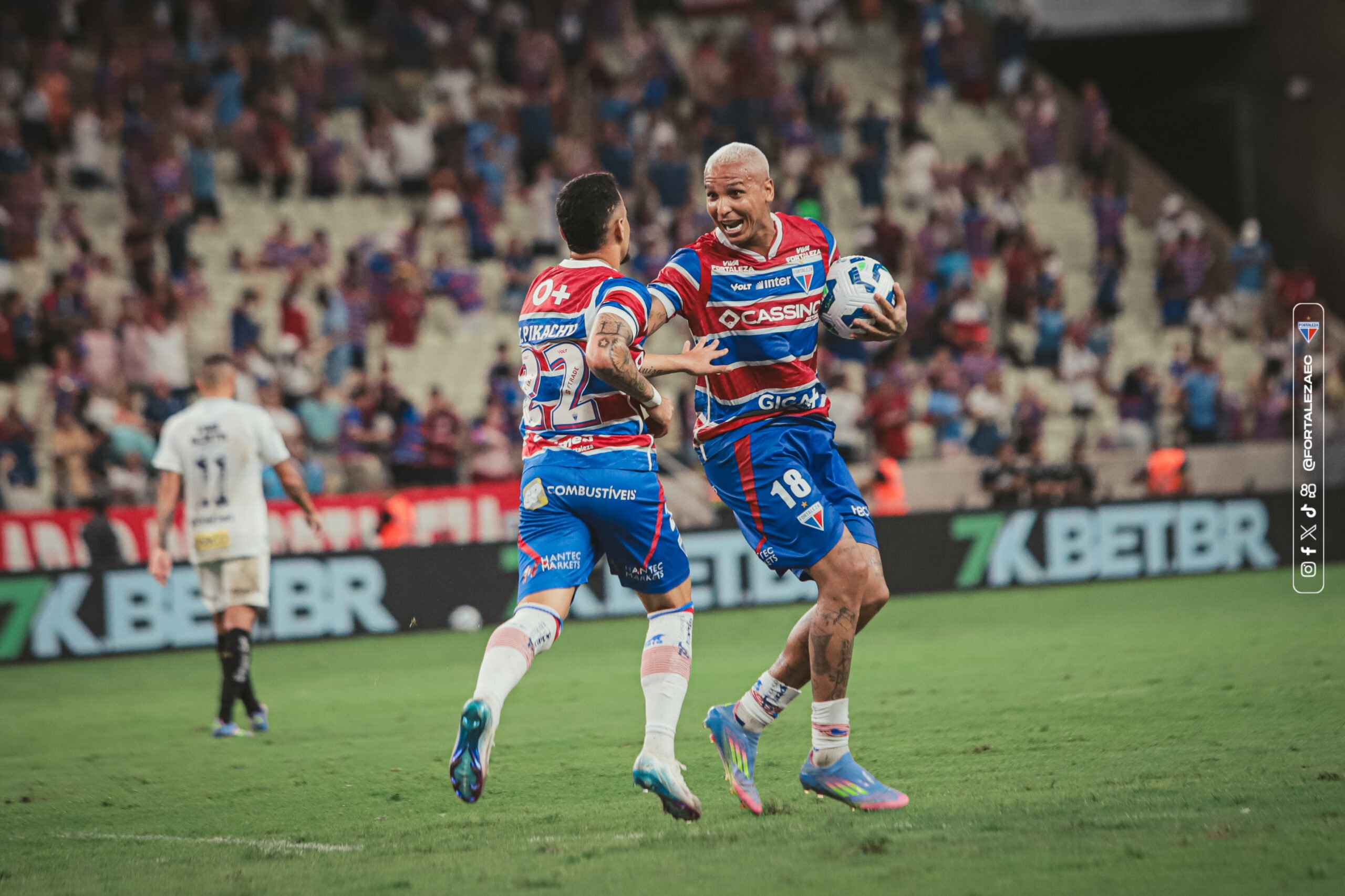Partida entre Fortaleza e Santos, pelo Brasileirão (Foto: Mateus Lotif/Fortaleza EC)
